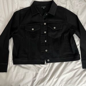 Universal Standard Kelsey Denim Jacket, Black Plus Size